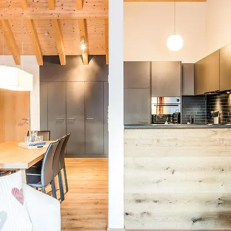 Daire Titlis 4-zimmer 3 By Interhome Engelberg